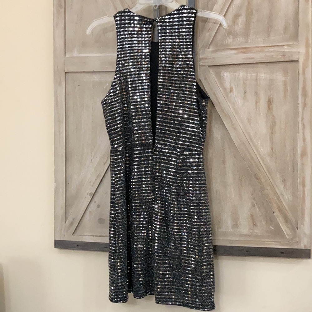 ENDLESS  ROSE LADIES DRESS - Picture 6 of 11